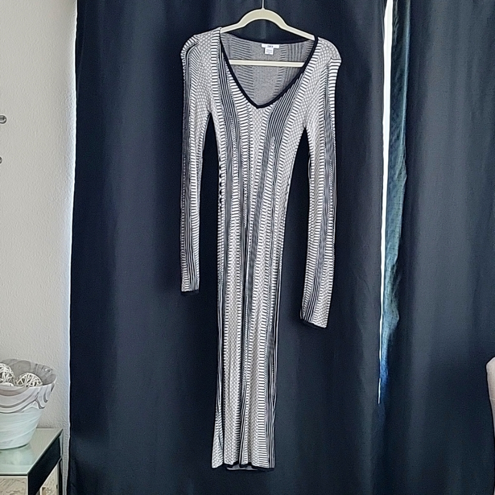 Bar III bodycon black and white dress